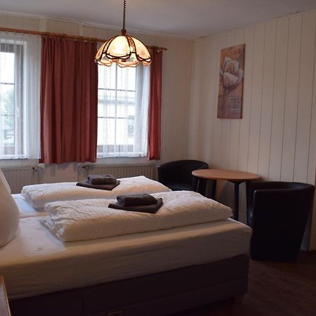 Landhotel "Lichte Aue" Lichtenau Stutzengrun المظهر الخارجي الصورة