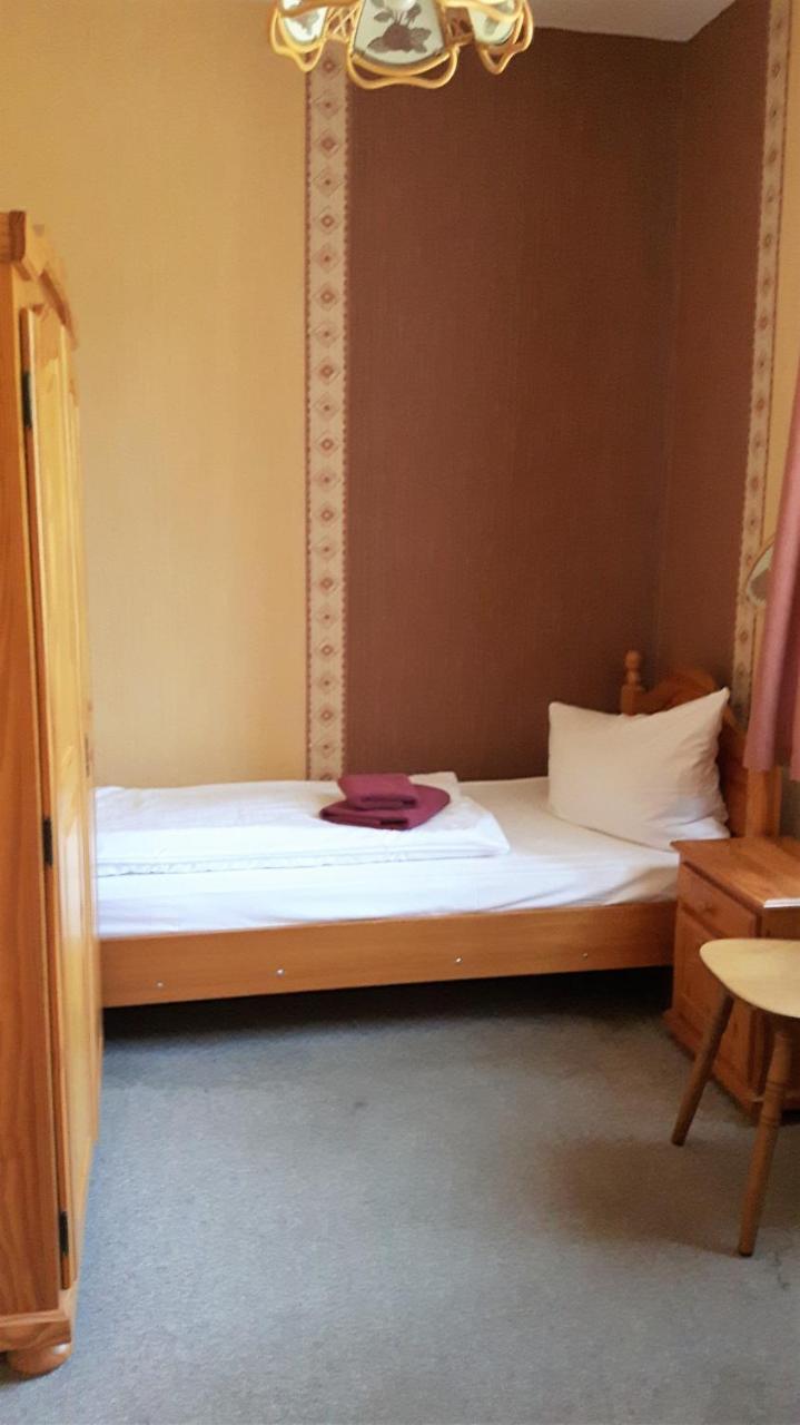 Landhotel "Lichte Aue" Lichtenau Stutzengrun المظهر الخارجي الصورة